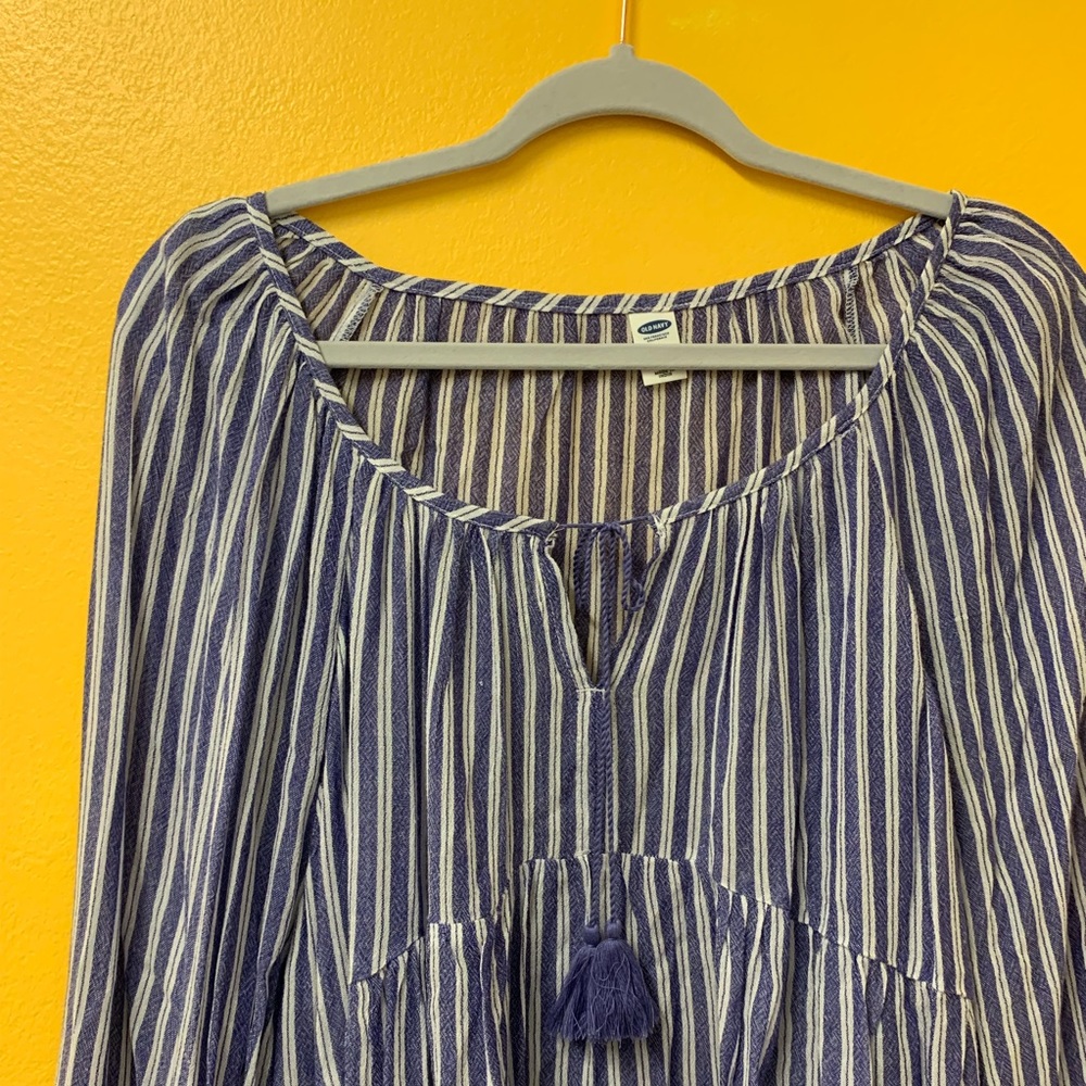 Old Navy blouse